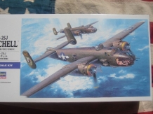 images/productimages/small/B-25J 1;72 Hasegawa doos.jpg